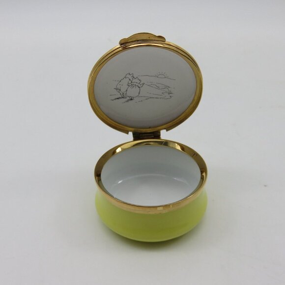 Beatrix Potter PIGLING BLAND Enamel Trinket Pill Box Crummles Vintage - Picture 6 of 10